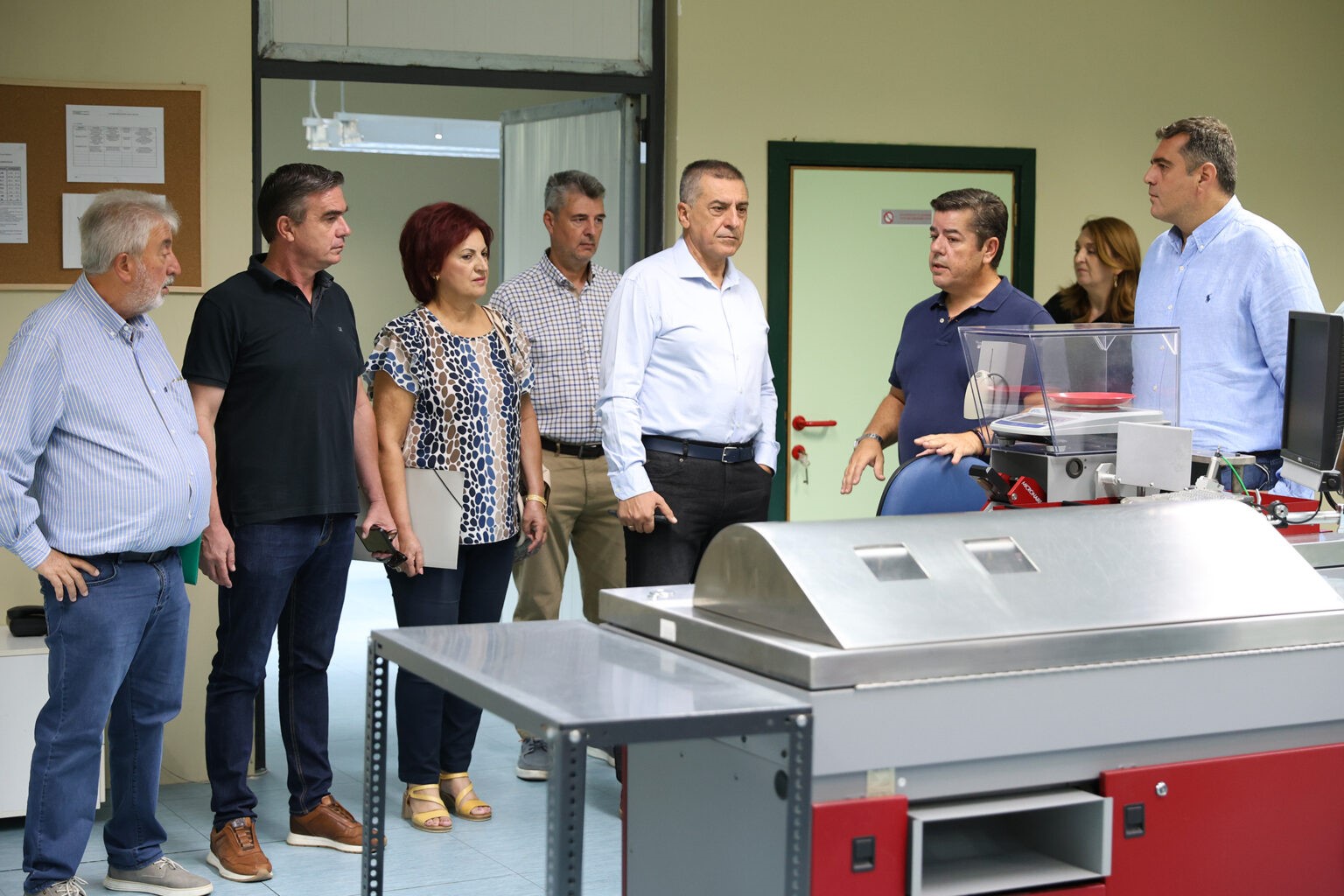 Επίσκεψη Κουρέτα στο Εθνικό Κέντρο Ταξινόμησης Βάμβακος